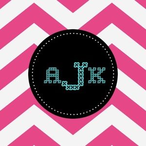 Meet your Posher, Adayvia